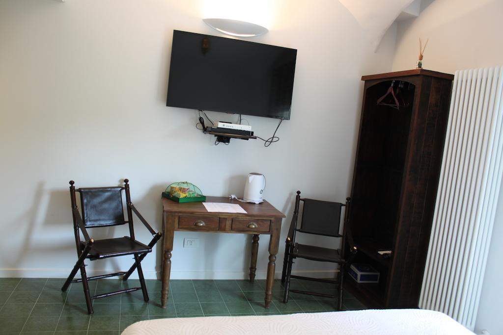 Abracadabra Tortona Bed & Breakfast Milan Room photo